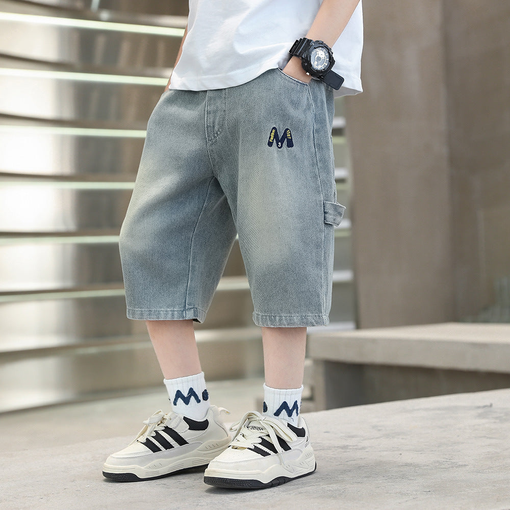 Jungen lässige Denim-Shorts mit originellem Stickmotiv Drune