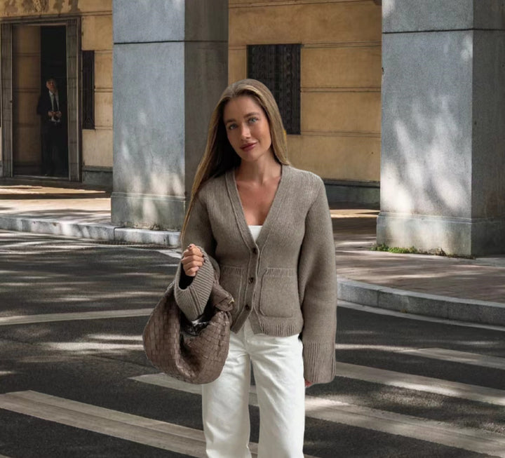 Damen Strickjacke mit eleganten Details und lässigem Schnitt Drune