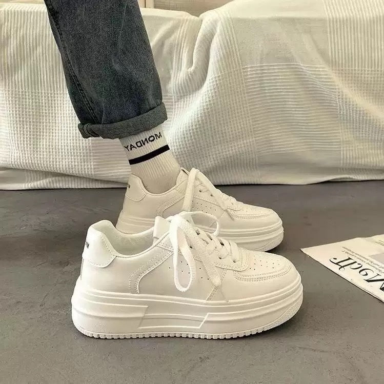 Damen Plateausneaker mit trendigem Design und optimalem Tragekomfort Drune