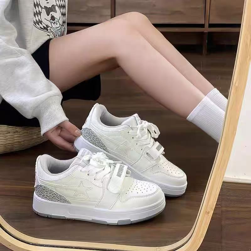 Damen Sportliche Sneakers mit strapazierfähigem Obermaterial und rutschfester Sohle Drune