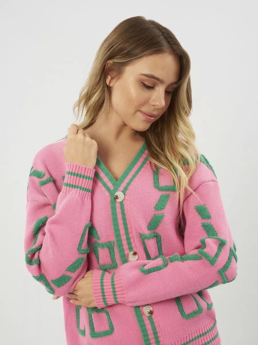 Damen Oversized Strickjacke mit großem geometrischen Muster und Knopfverschluss Drune