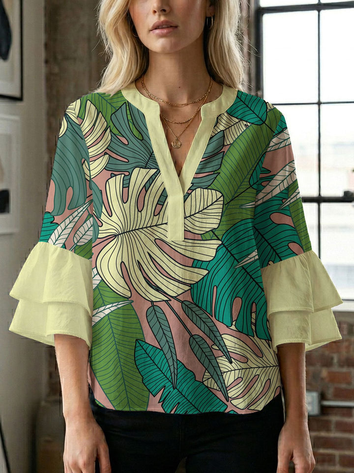 Damen Bluse mit voluminösen Flügelärmel und intensivem Blattmuster Drune