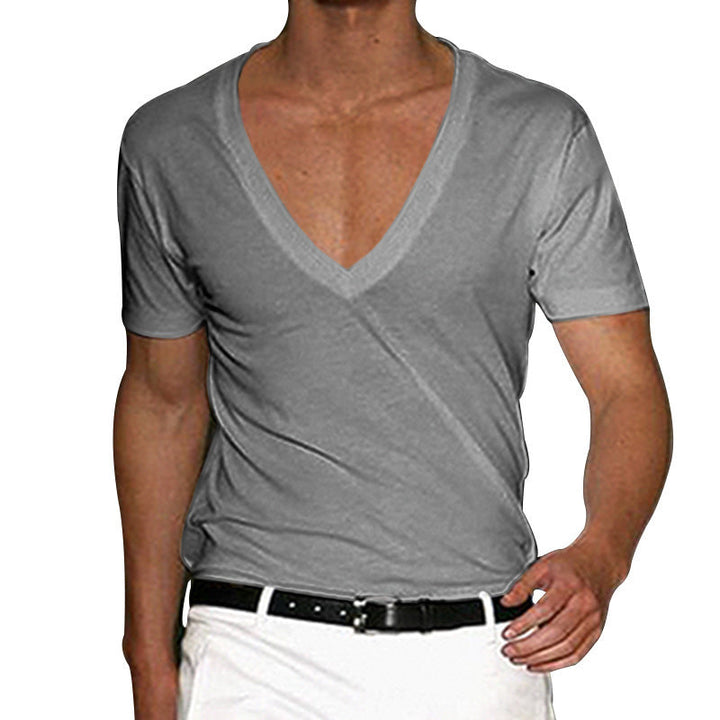 Drune | Slim Fit T-Shirt mit V-Ausschnitt