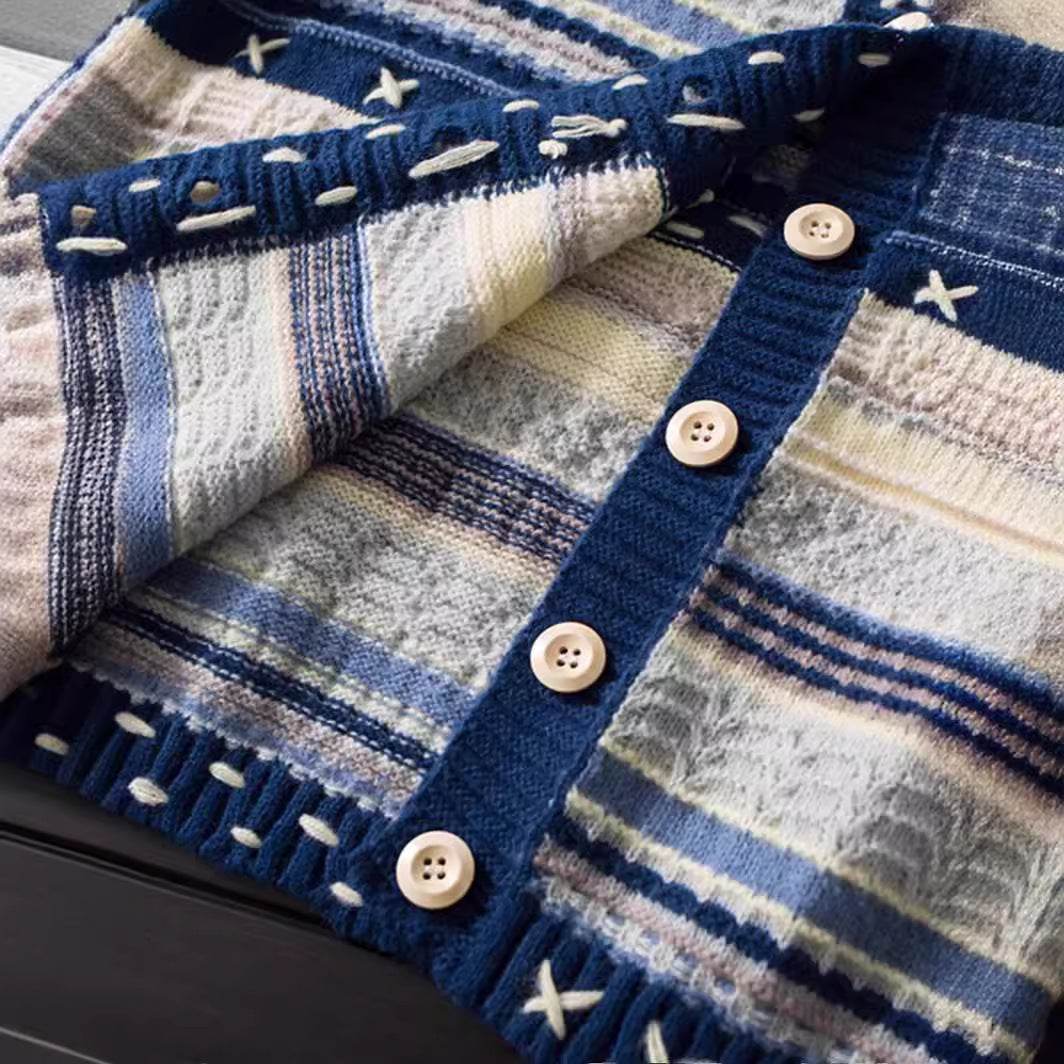 Damen Gemusterter Strickcardigan mit dekorativen Knöpfen und tiefen Taschen Drune