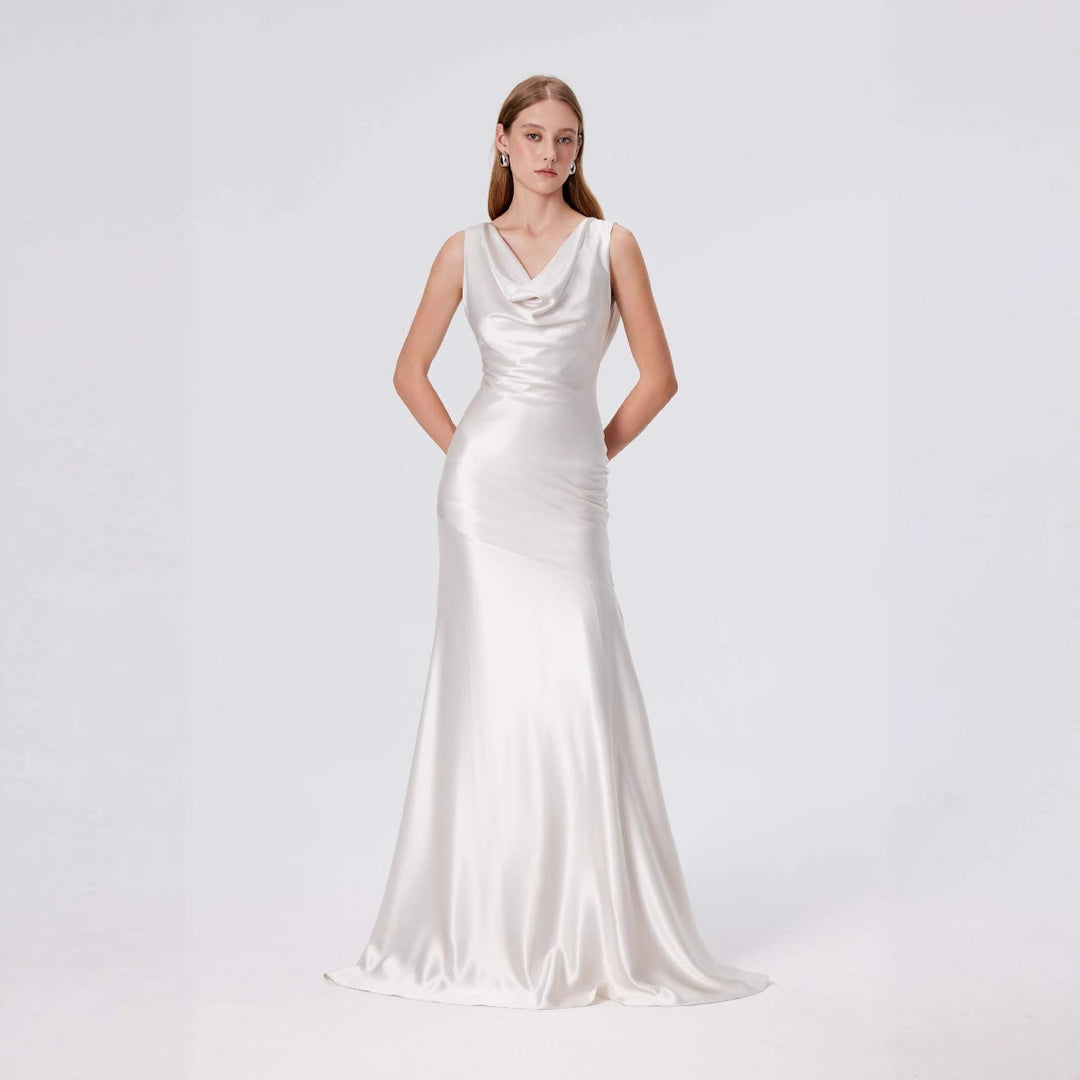 Damen elegantes Abendkleid mit fließendem Satin und raffiniertem Ausschnitt Drune