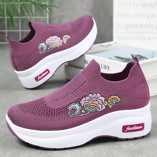 Damen nan elastischer Strick-Slipper mit aufgesticktem Blumenmotiv und stützender Keil-Laufsohle Drune