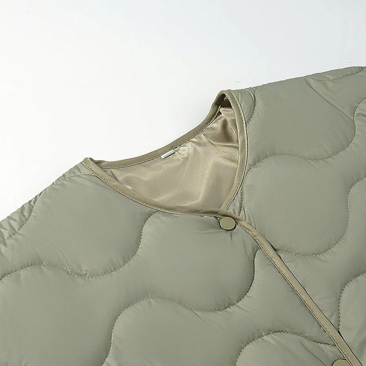 Damen Steppjacke mit Rundhalsausschnitt und Druckknopfverschluss Drune