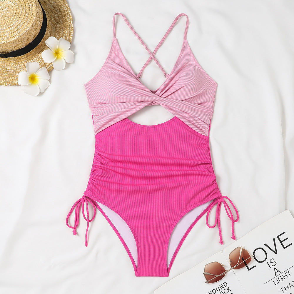 Damen Einteiler Badeanzug mit raffiniertem Wickeldesign und modischem Cut-Out Drune