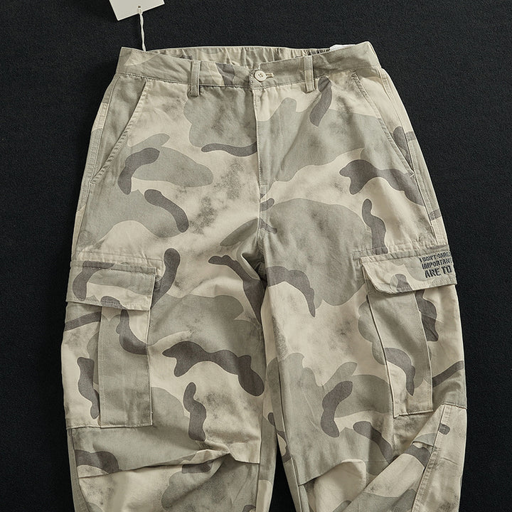Damen Cargohose mit vielseitigen Taschen und modernem Camouflage-Design Drune