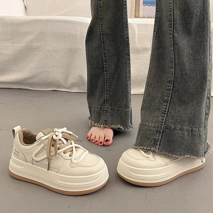 Damen Sportliche Sneakers mit dämpfender Plattform und weichem Obermaterial Drune