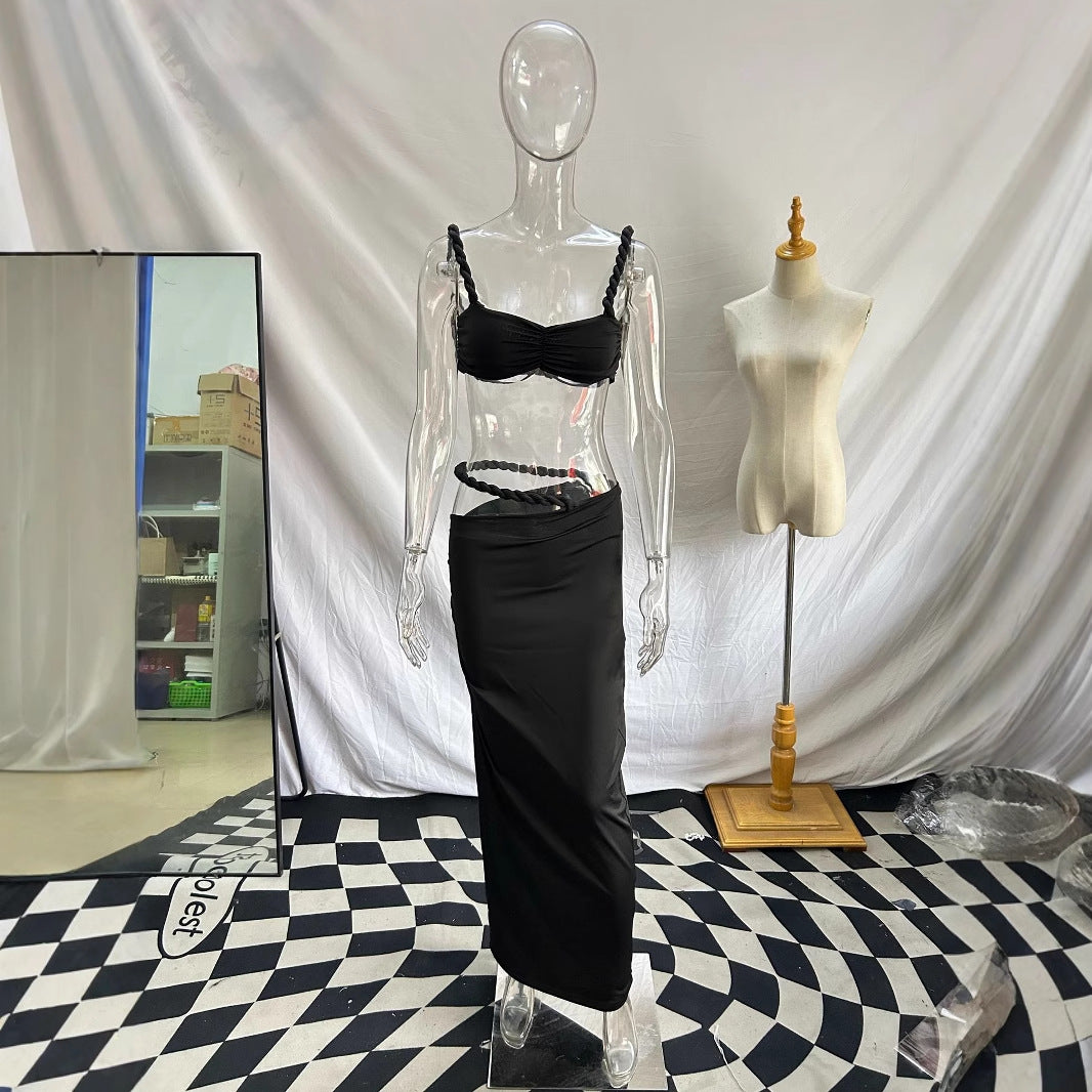 Damen Strandbekleidungs-Set mit geflochtenem Oberteil und elegantem Wickelrock Drune