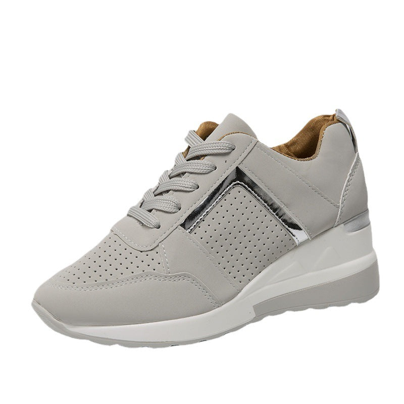 Damen nan sportive Plateau-Sneaker mit perforiertem Microfaser-Obermaterial gepolstertem Komfortfutter und reflektierendem Zierstreifen Drune