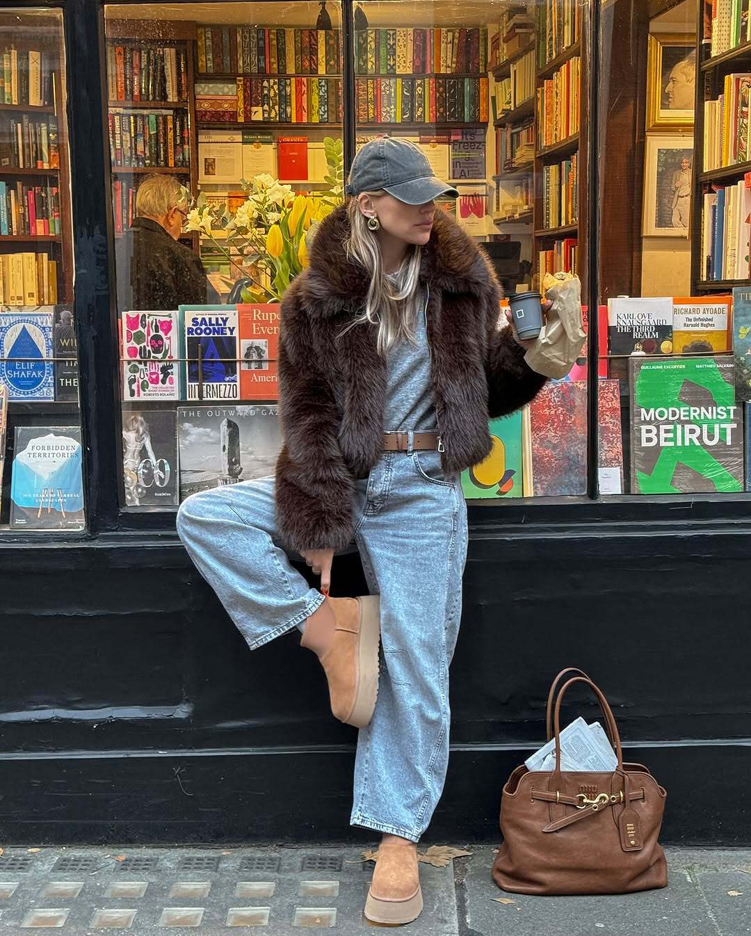 Damen Modische Kunstfelljacke mit cropped Schnitt und voluminösen Ärmeln Drune