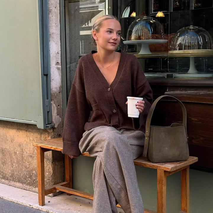 Damen lässige Strickjacke mit tiefem V-Ausschnitt und praktischen Taschen Drune