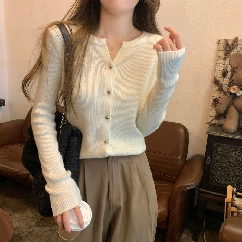 Damen lässige Strickjacke mit Knopfverzierung und feiner Rippstruktur Drune