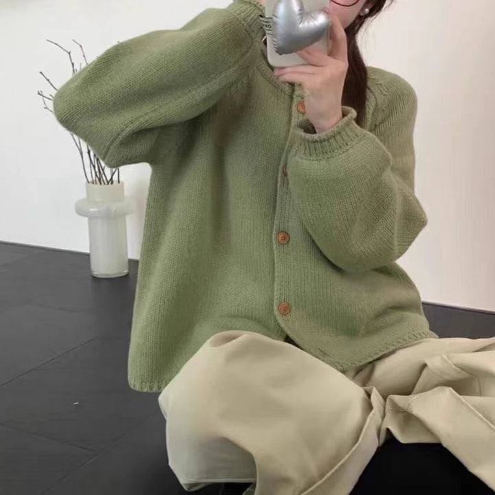 Damen Strickjacke mit asymmetrischem Schnitt und großzügigen Ballonärmeln Drune