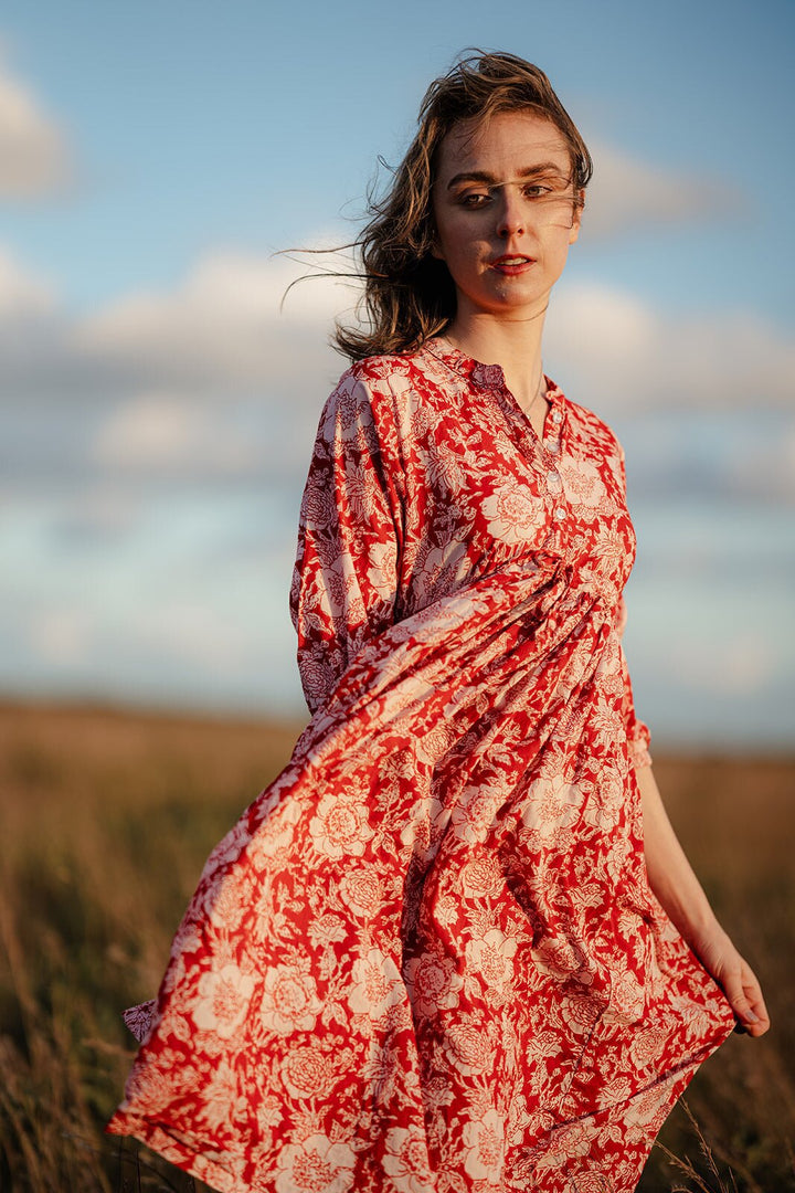 Damen Maxikleid mit floralen Mustern und elegantem Hemdkragen Drune