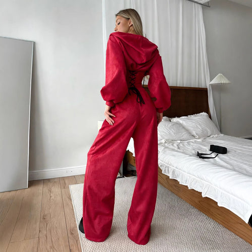 Damen sportliches Set aus cropped Kapuzenjacke und weiten Jogginghosen mit elastischem Bund Drune