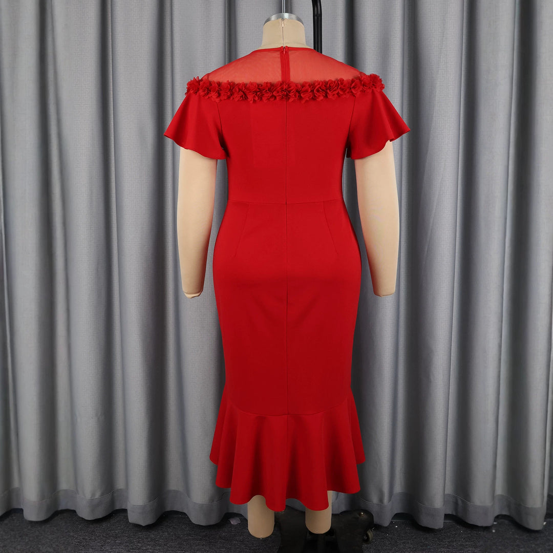 Damen Elegantes Kleid mit floralem Akzent und schwingendem Saum Drune