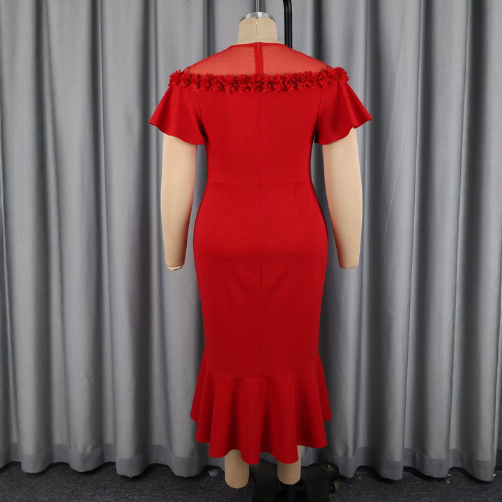 Damen Elegantes Kleid mit floralem Akzent und schwingendem Saum Drune