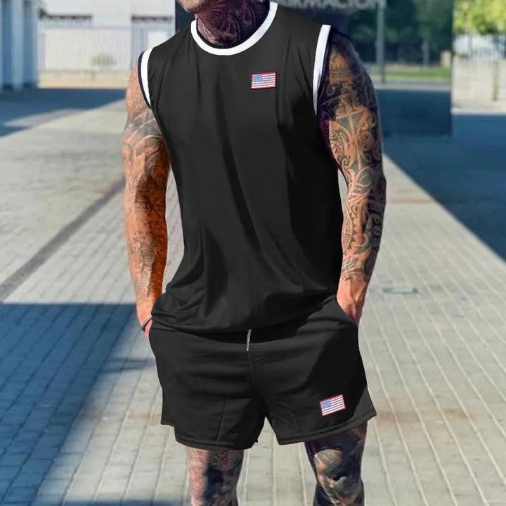 Drune | Set von lässigen Sportshorts und Kurzarmshirts für Herren