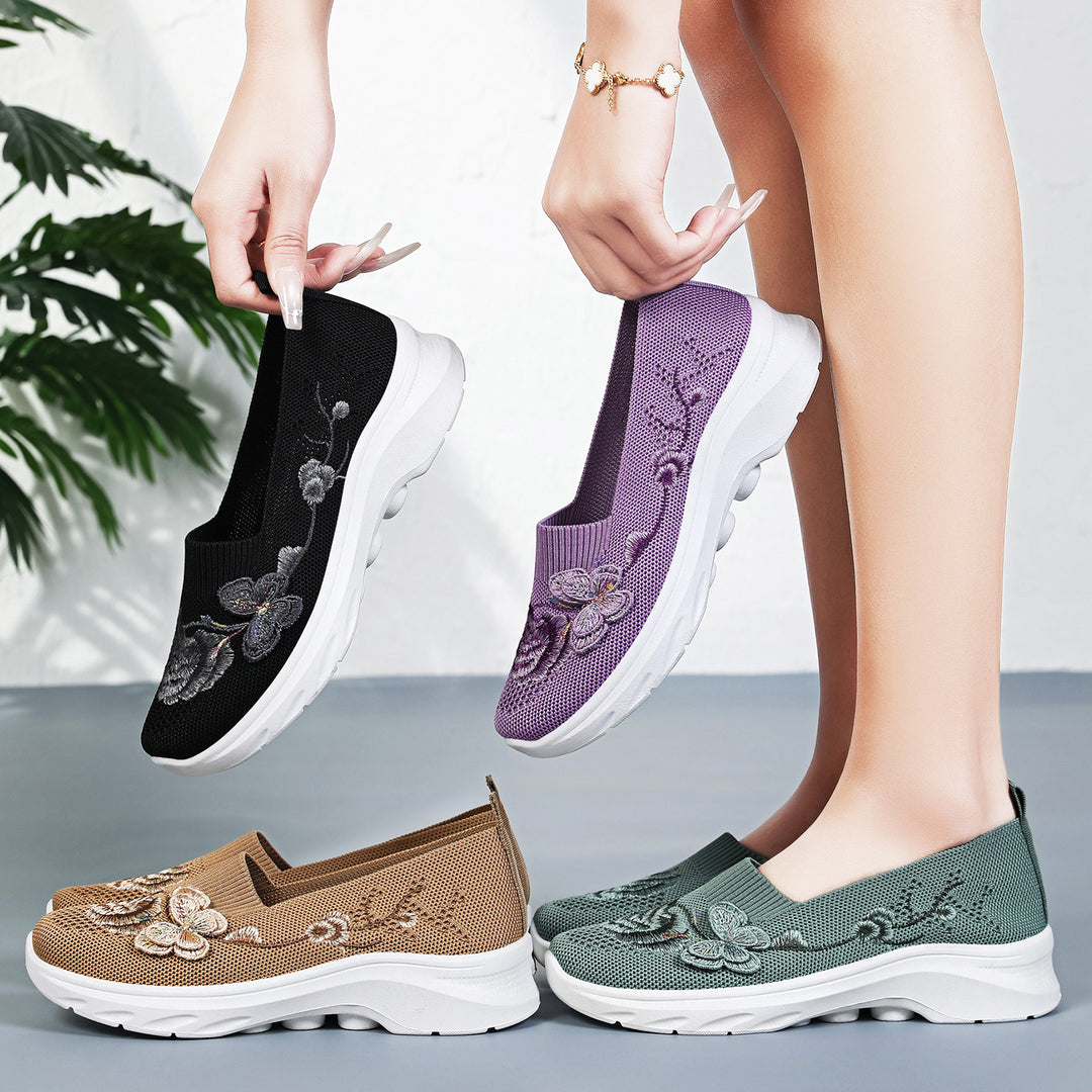 Damen nan gestrickte Slip-On Slipper mit Schmetterlings-Stickapplikation und dämpfender EVA-Plateausohle Drune