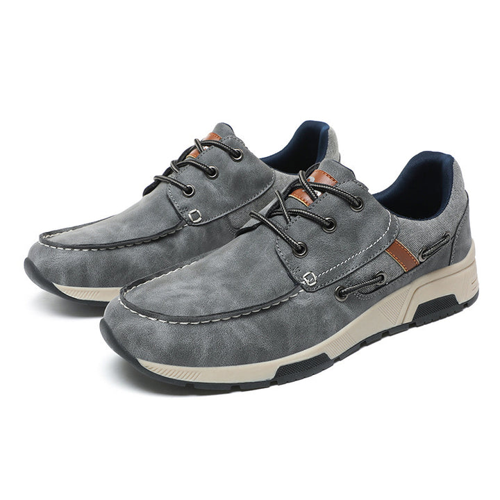 Herren nan Mokassin-inspirierter City-Sneaker mit profiliertem Gummisohlenprofil und gepolstertem Fersenkragen Drune
