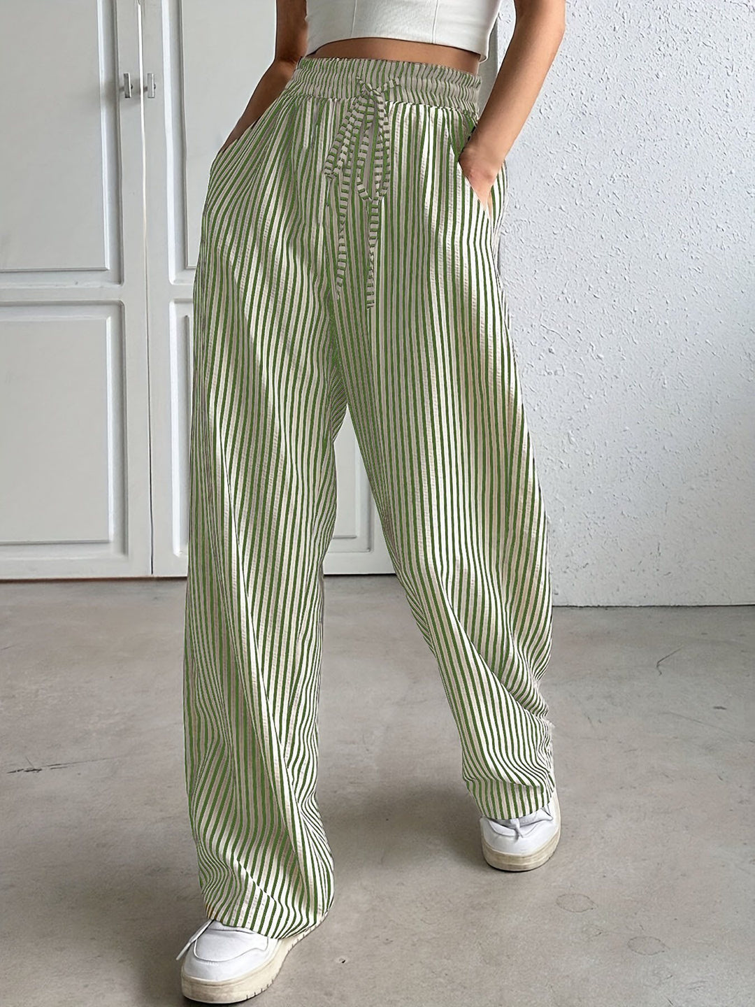 Damen weite gestreifte Stoffhose mit elastischem Bund und praktischen Taschen Drune