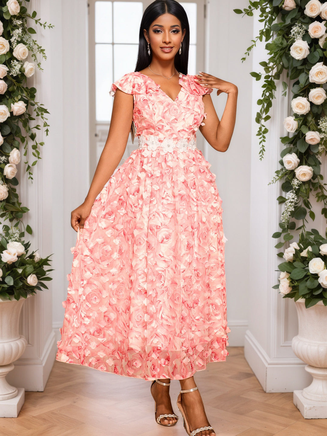 Damen Elegantes Maxikleid mit floralen Rüschen Drune