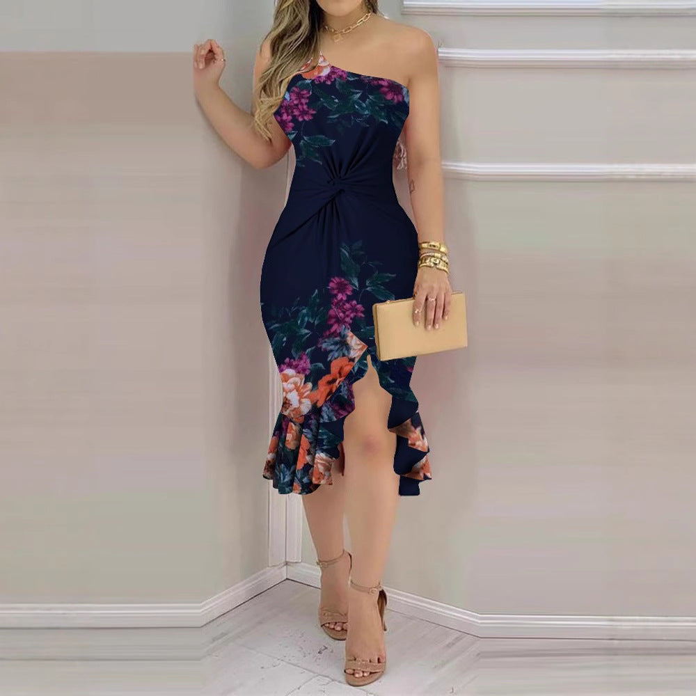Damen Elegantes asymmetrisches Blumenkleid mit fließendem Saum und Raffung Drune