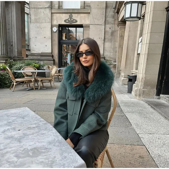 Damen stylische Winterjacke mit abnehmbarem Kunstfellkragen Drune