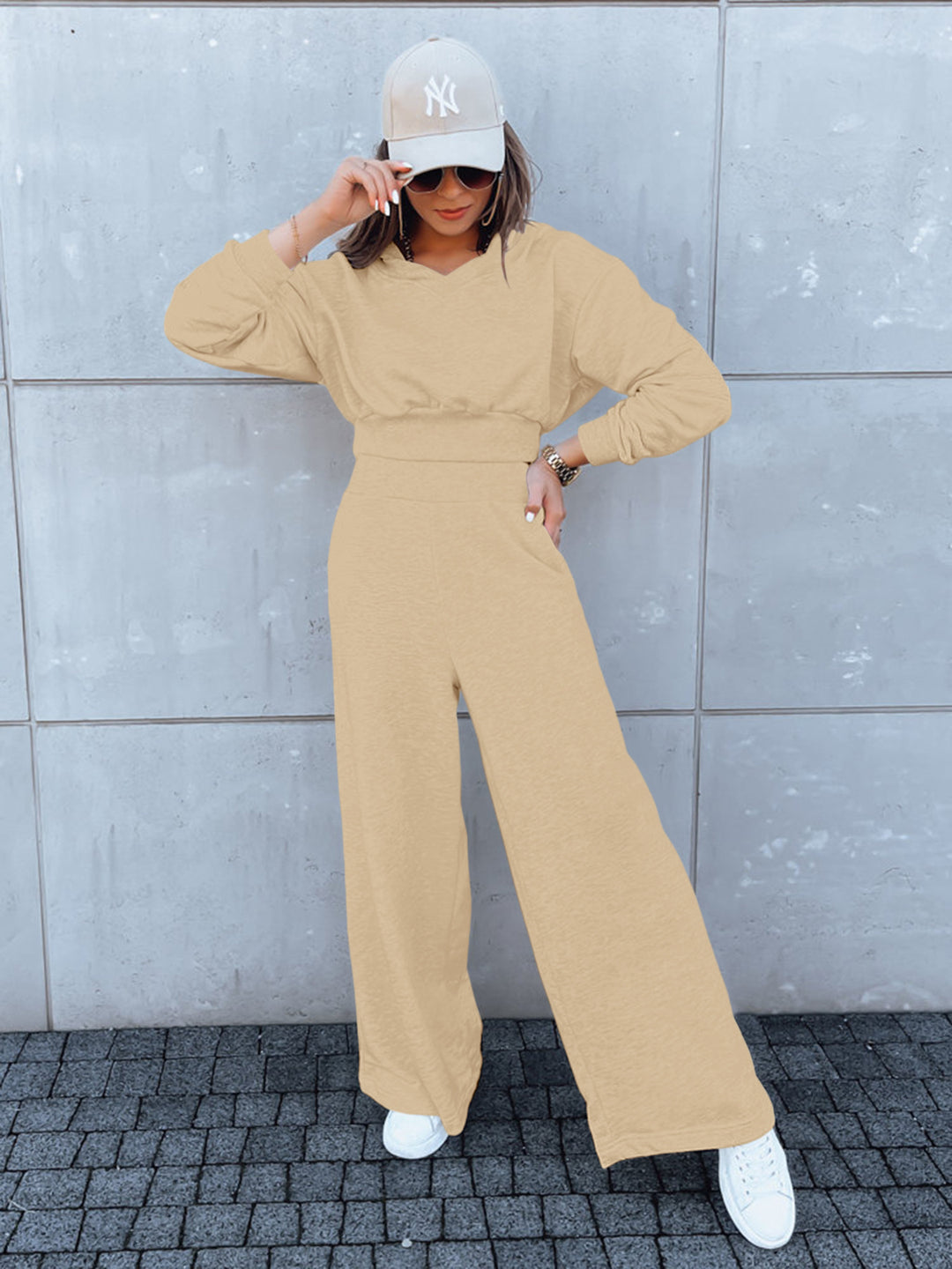Damen lässiger Jumpsuit mit weitem Bein und praktischer Kapuze Drune