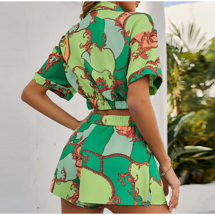 Damen Set mit Kurzarmbluse und hochtaillierten Shorts im trendigen Design Drune