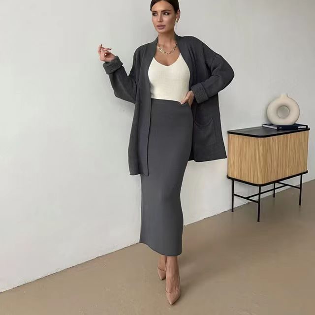 Damen Elegantes Strick-Set mit Rückenschlitzen und lässiger Passform Drune