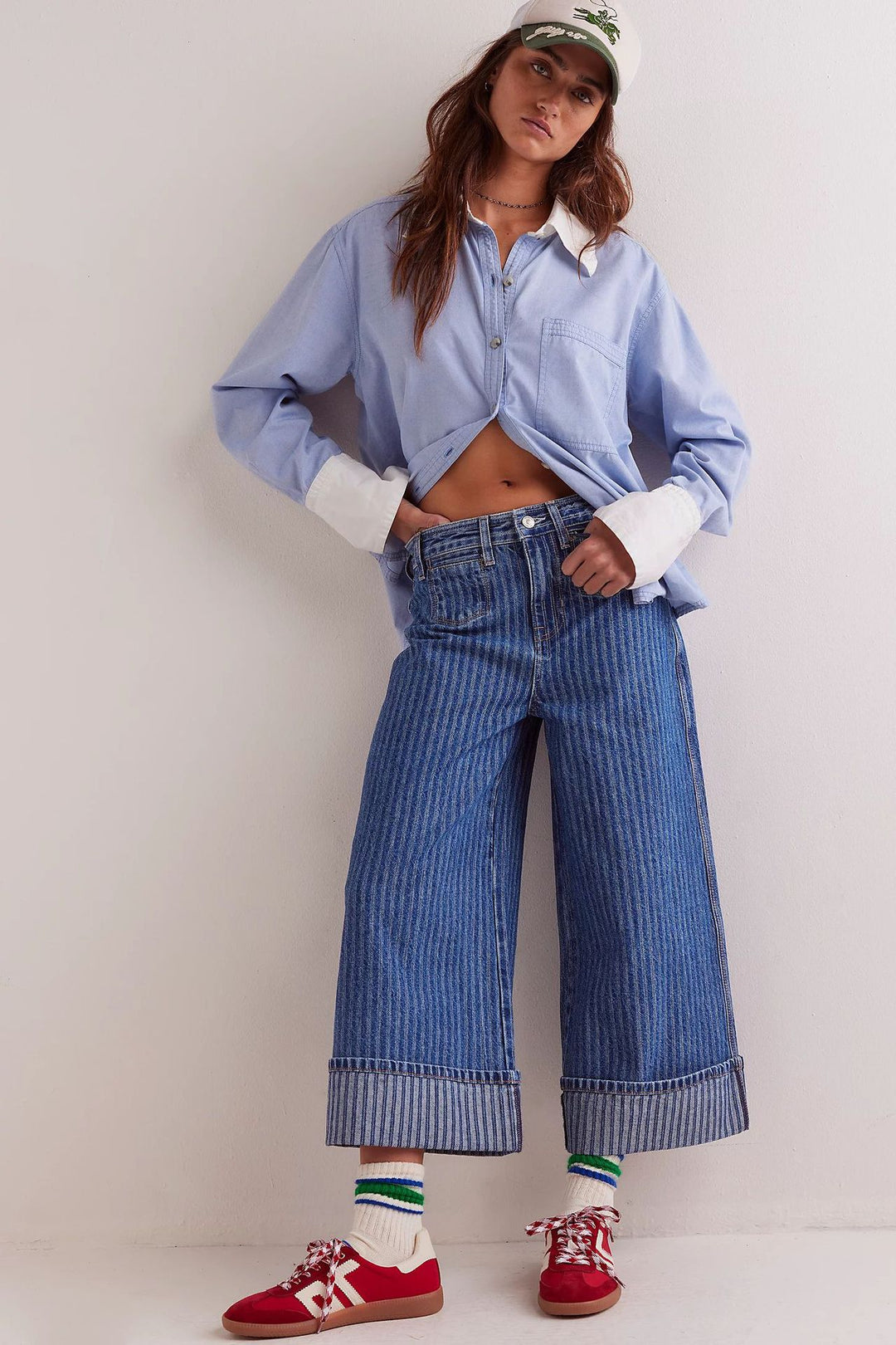 Damen Elegante weit geschnittene Jeans mit aufgenähten Streifen Drune