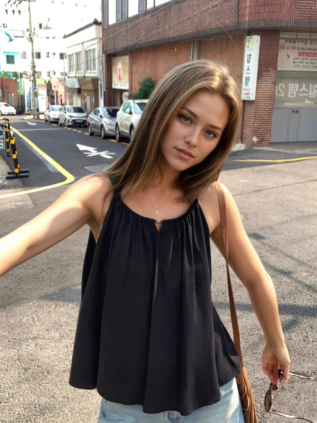 Damen Lässiges Sommeroberteil mit einem lässigen Schnitt und feinen Rüschendetails Drune