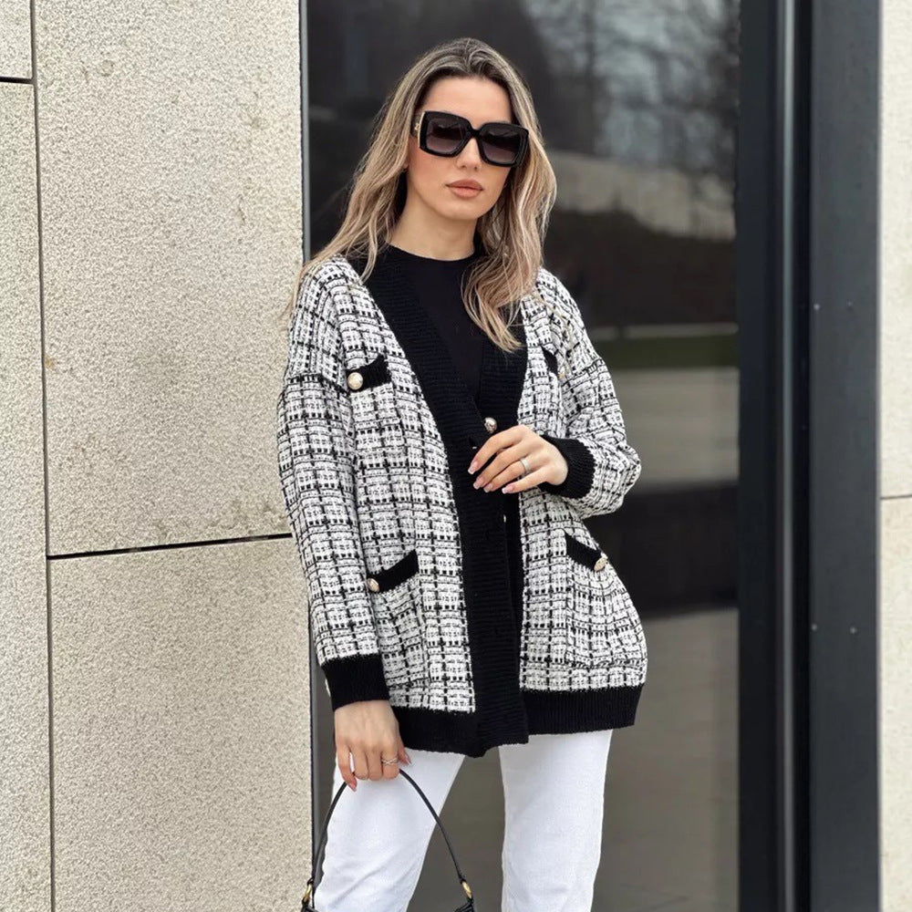 Damen modische Strickjacke mit eleganter Karo-Optik und Taschen Drune