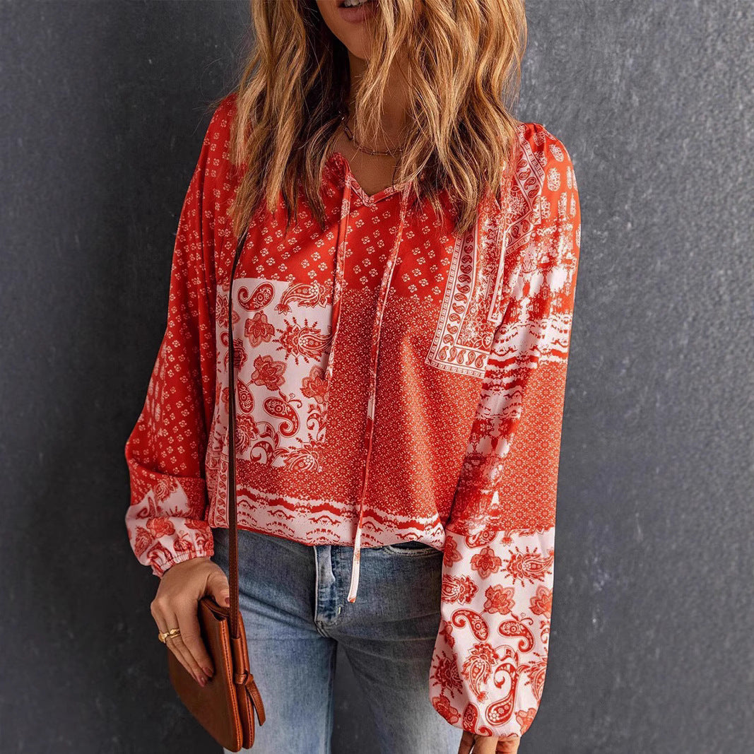 Damen Kapuzenoberteil mit paisley-muster und Kordelzug Drune
