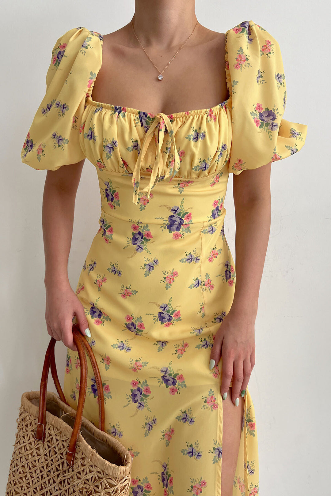 Damen Blütenmuster Maxikleid mit Puffärmeln und hohem Beinschlitz Drune