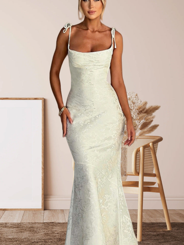 Damen Elegantes Langarm Abendkleid mit floralem Jacquard-Muster und zartem Rückenausschnitt Drune