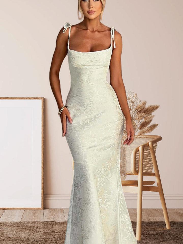 Damen Elegantes Langarm Abendkleid mit floralem Jacquard-Muster und zartem Rückenausschnitt Drune