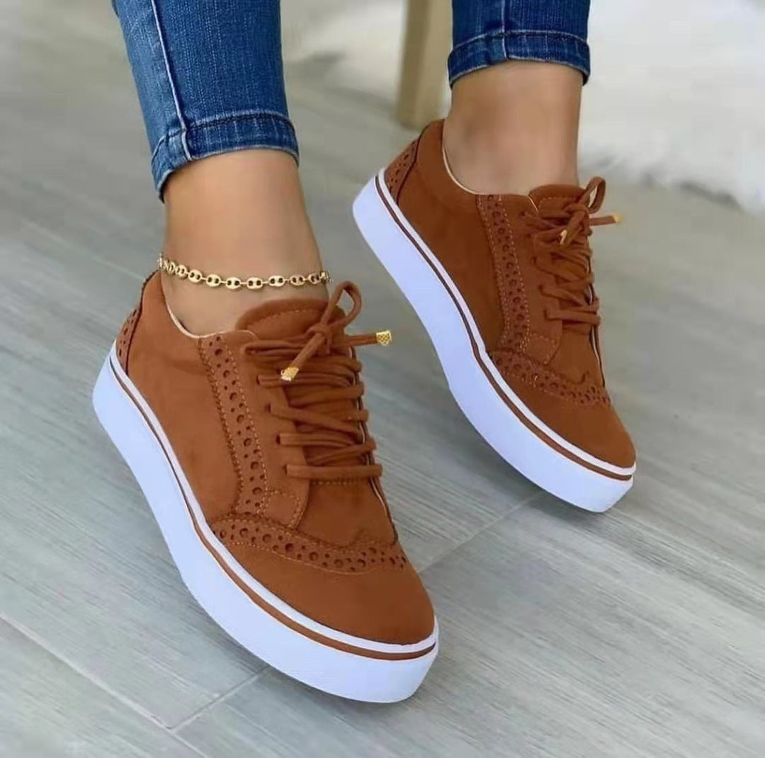 Damen modische Sneaker mit eleganten Brogue-Details Drune