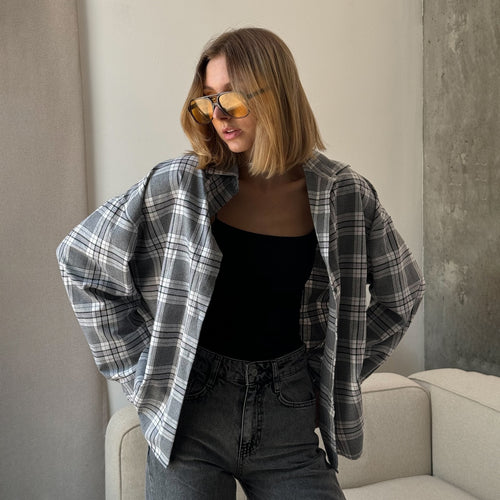 Damen lässige Karobluse mit oversized Schnitt und modernen Details Drune