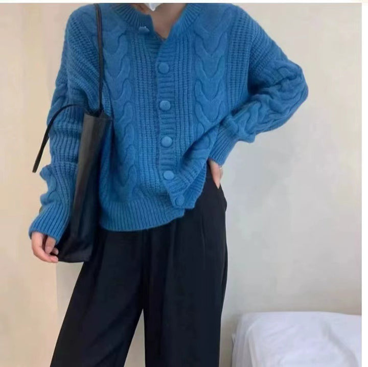 Damen Strickjacke mit nostalgischem Zopfmuster Drune