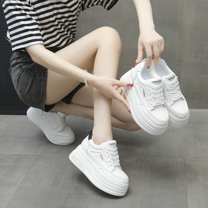 Damen Plateau Sneakers mit ergonomischer Sohle und modischem Design Drune