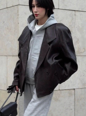 Damen modische Kunstlederjacke mit doppelter Knopfleiste und großem Revers Drune