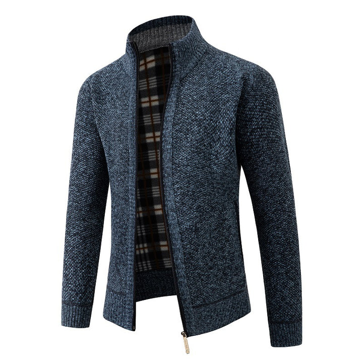 Herren Strickjacke mit modernem Stehkragen und praktischen Seitentaschen Drune