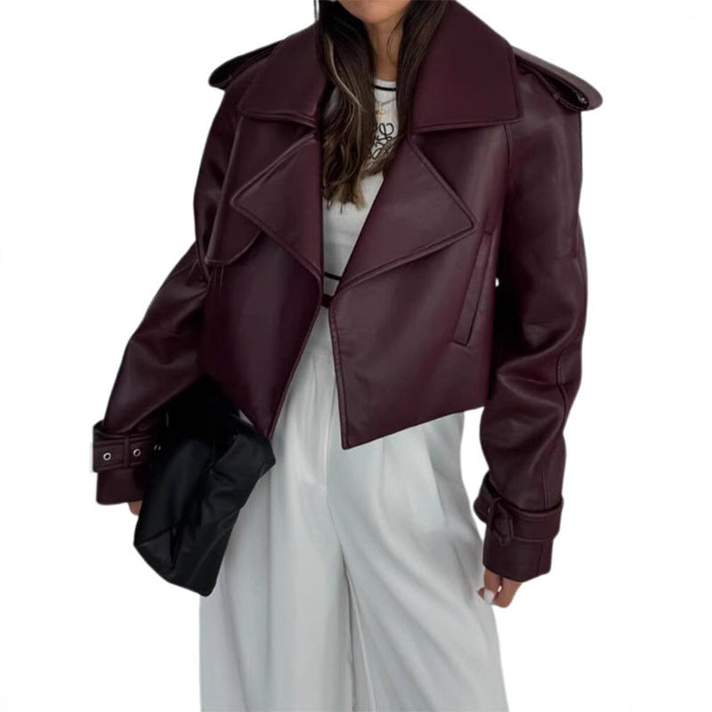 Damen Kunstlederjacke im cropped Stil mit modernen Details und praktischen Taschen Drune
