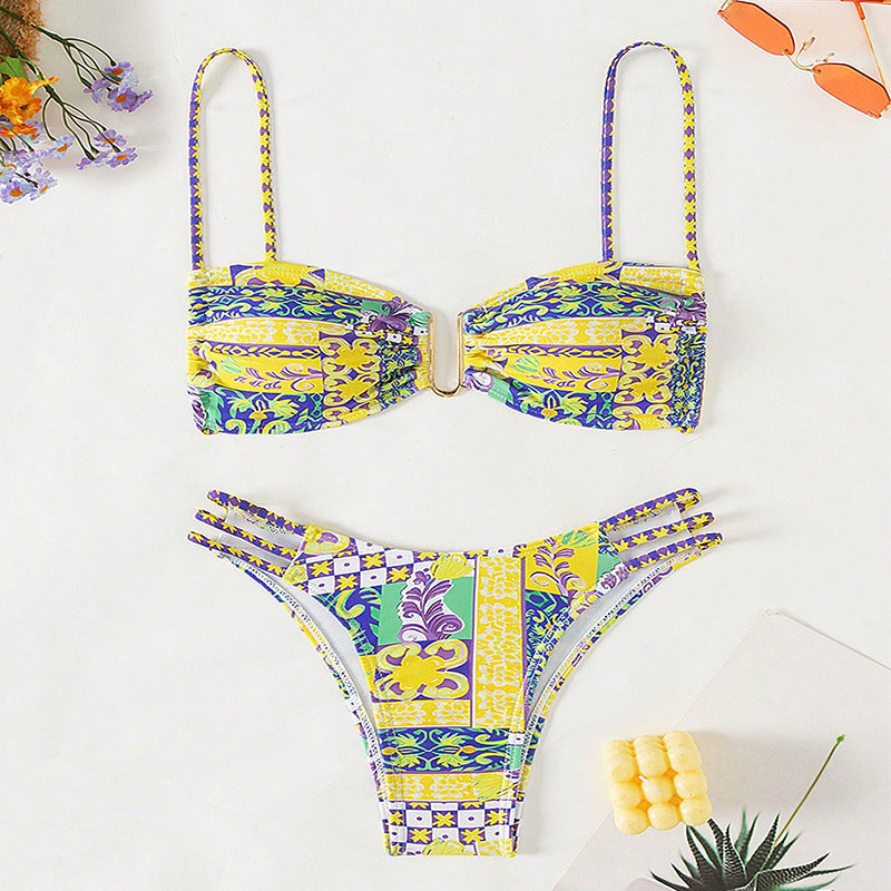 Damen Bandeau-Bikini mit raffinierten Rüschendetails und elegantem Muster Drune