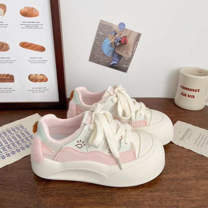 Damen Trendy Sneakers mit süßen Dekorationen und komfortabler Dämpfung Drune
